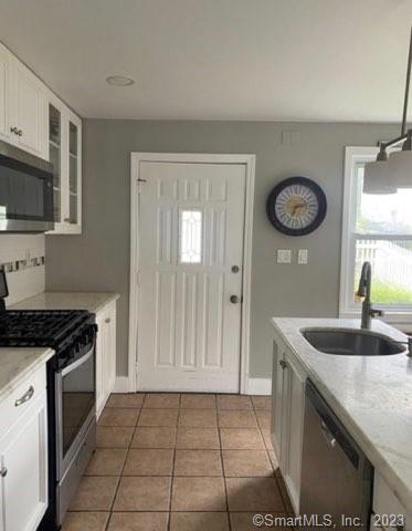 Building Photo - 435 High Ridge Dr