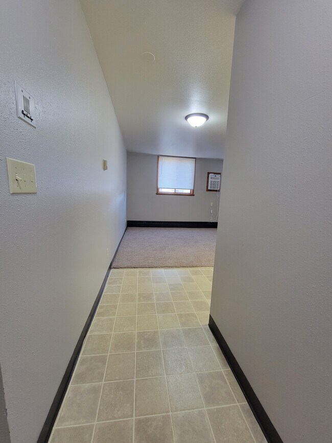 1627 7th St N, Wahpeton, ND 58075 Apartments at 1627 7th St N