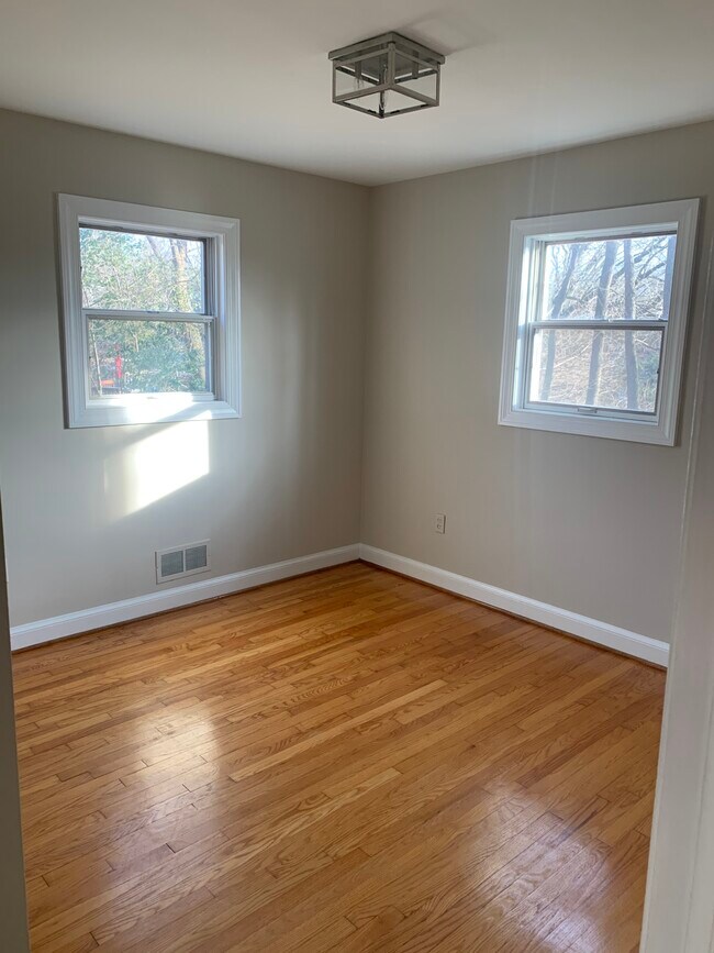 BEDROOM - 4703 Saul Rd