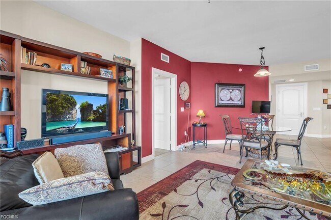 Foto del edificio - 5781 Cape Harbour Dr