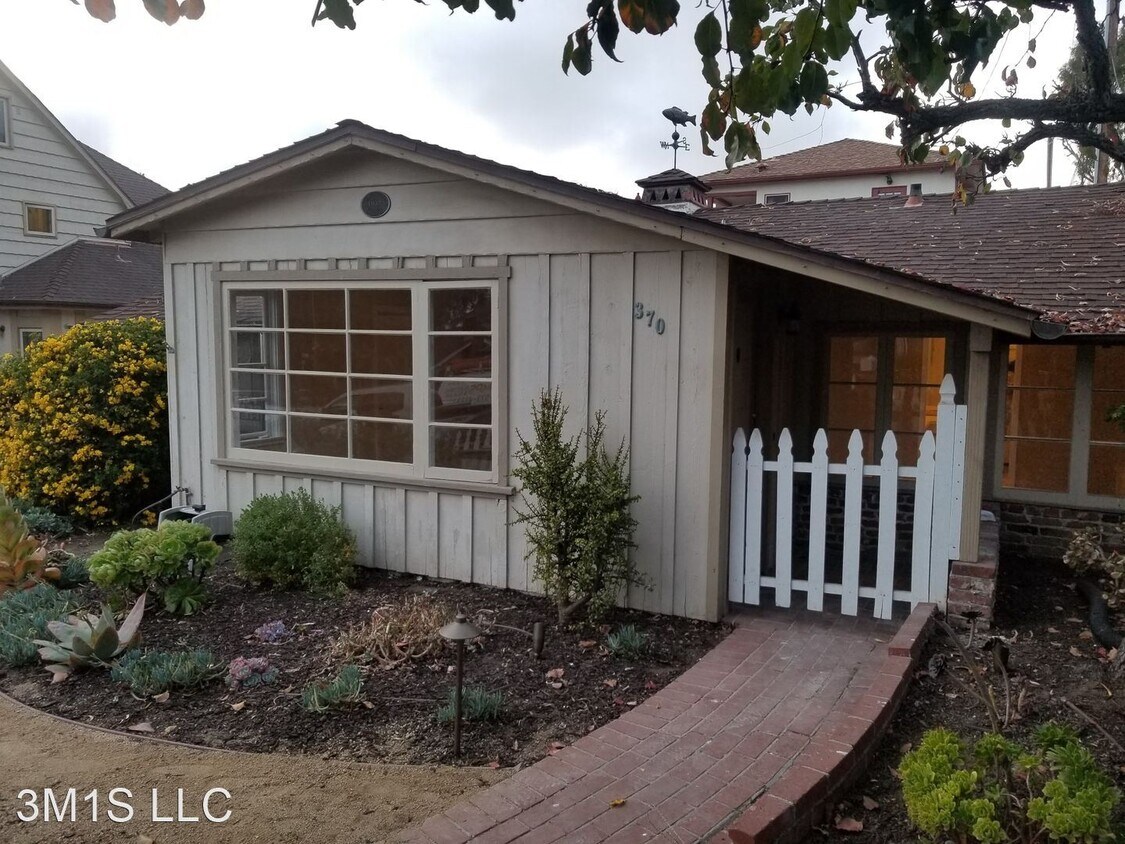 Primary Photo - 1 br, 1 bath House - 370 Aster