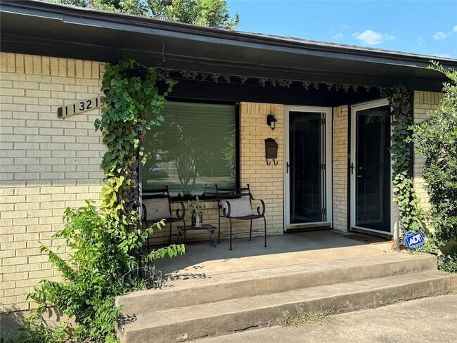 Photo - 11321 Wyatt St Apartment