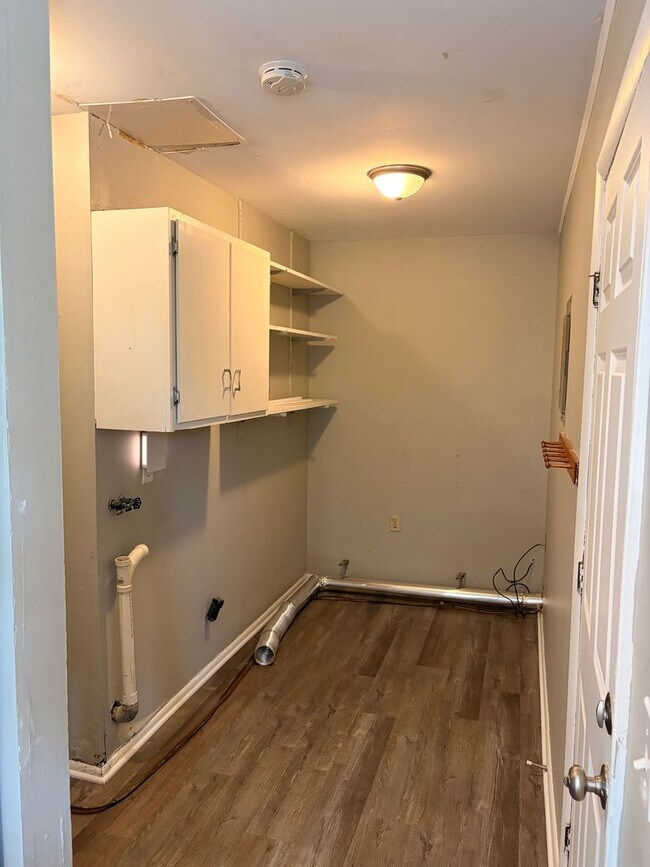 Foto del edificio - South Side-  4Bed/2 Bath Home