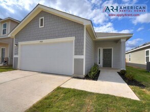 Building Photo - 19400 Caymus Dr