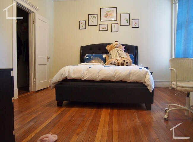 Foto del edificio - 28 Euston St #2 Brookline MA 02446