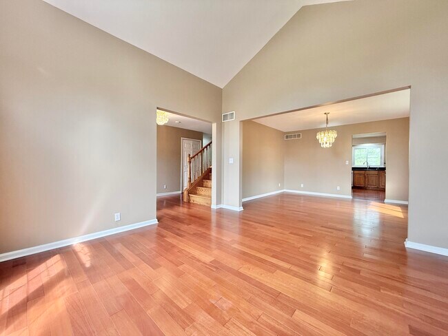 Foto del edificio - 2636 Shefman Terrace