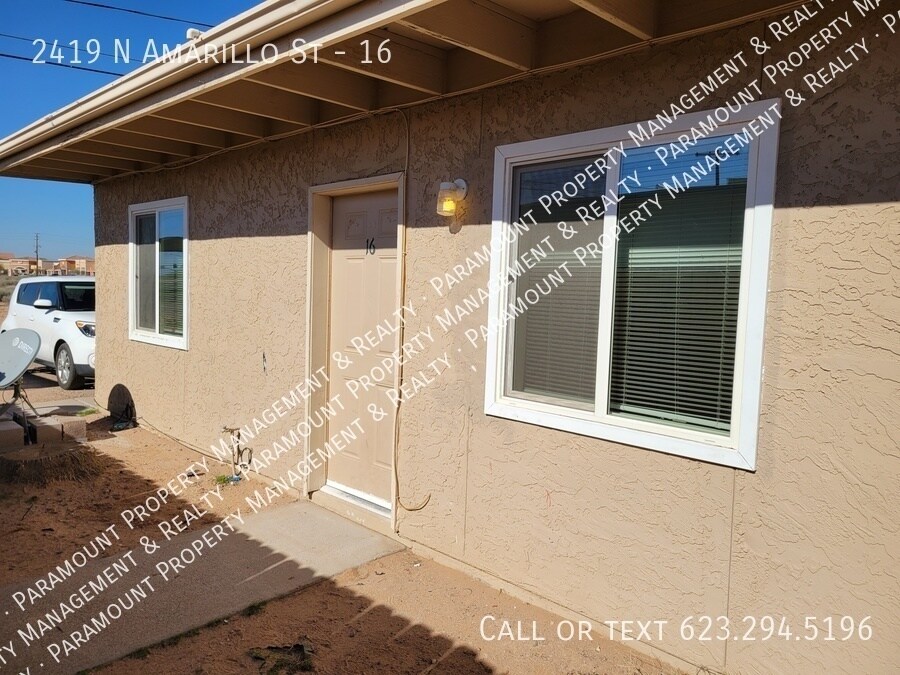 Foto principal - 2419 N Amarillo St
