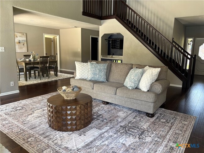 Building Photo - 116 Newport Dr