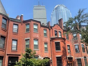 Building Photo - 115 St Botolph St