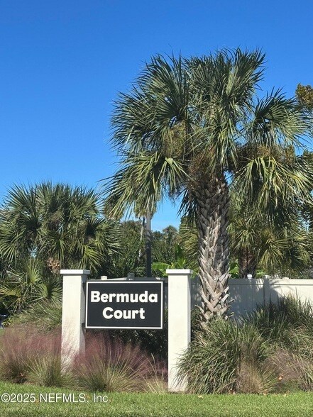 Foto principal - 133 Bermuda Ct