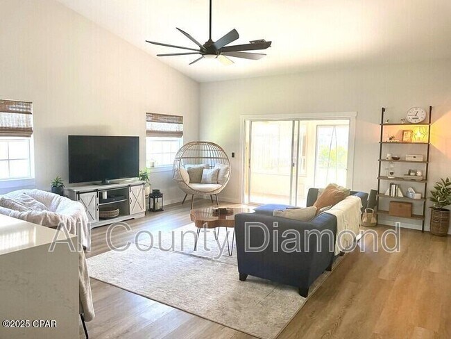 Foto del edificio - 205 Covington St