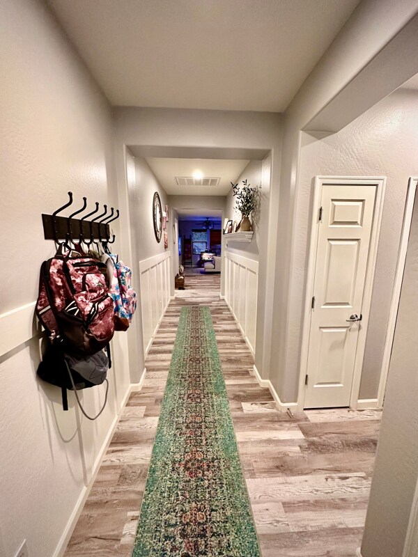 Foto del edificio - 20978 W White Rock Rd