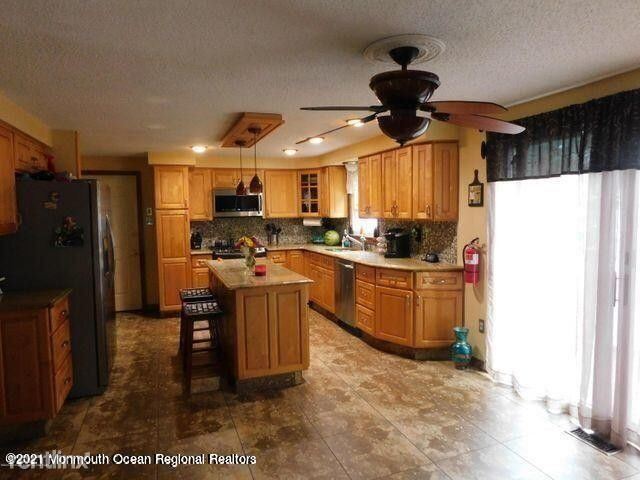 Foto del edificio - 4 br, 3 bath House - 24 Atlantic Dr