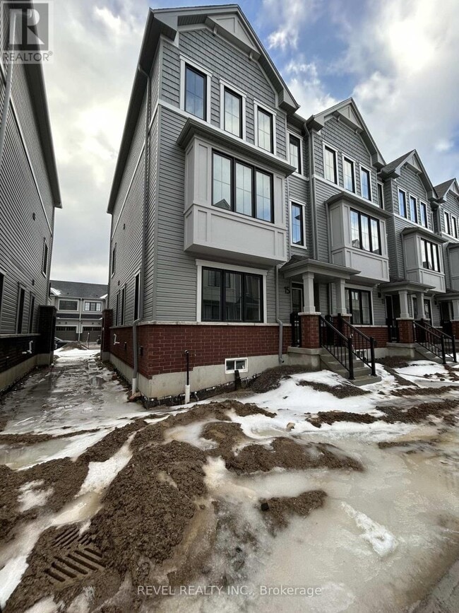 Building Photo - 15 Cleveland Cmn