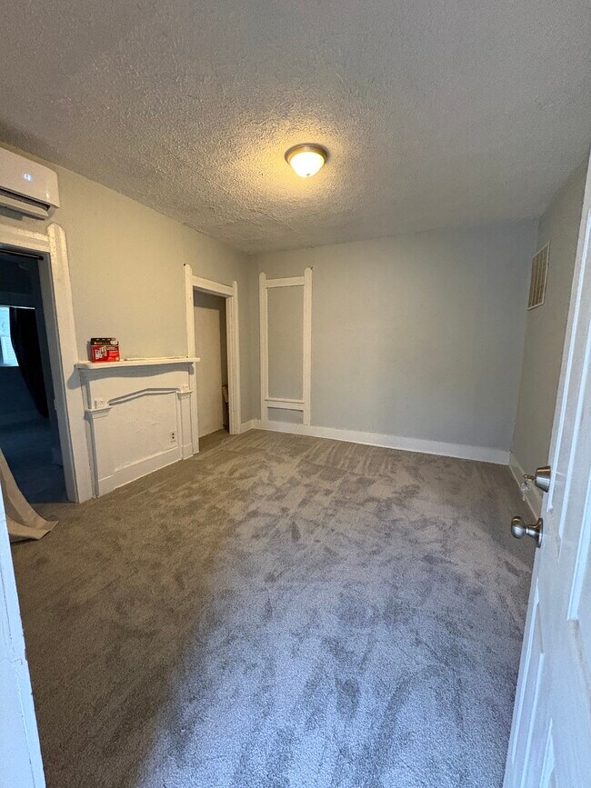 Foto del edificio - 801 Hurricane St