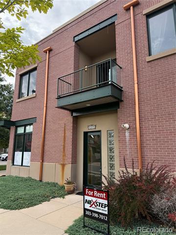 Foto del edificio - 11852 Bradburn Blvd