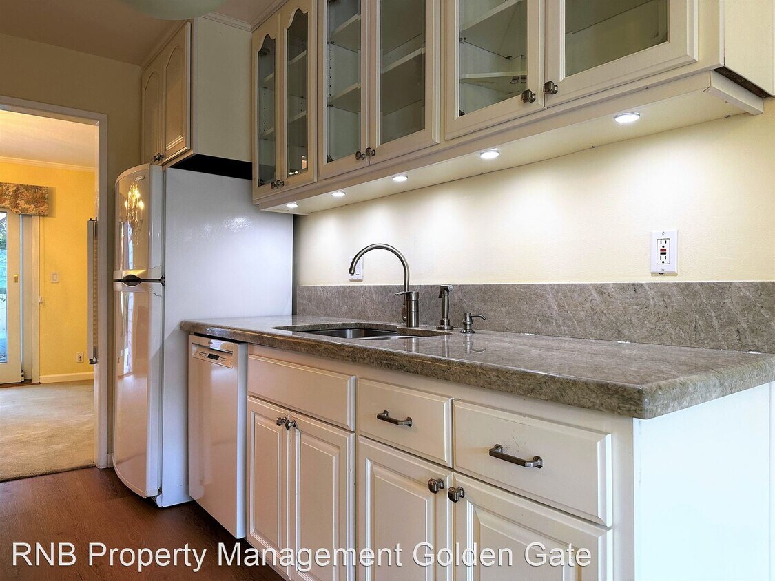 3 br, 2.5 bath House 79 Mariner Green Drive House Rental in Corte