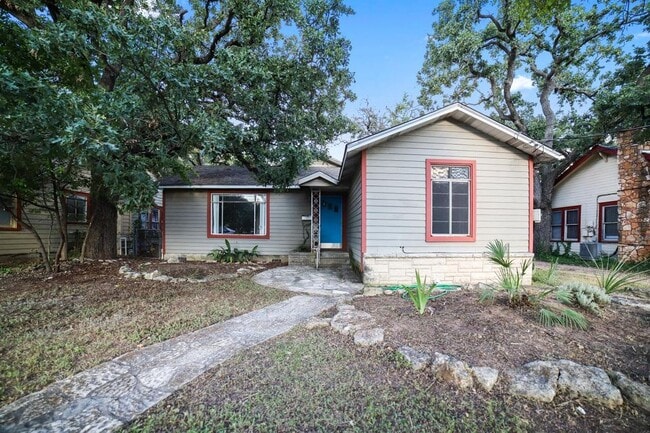 Building Photo - 2905 Robinson Ave