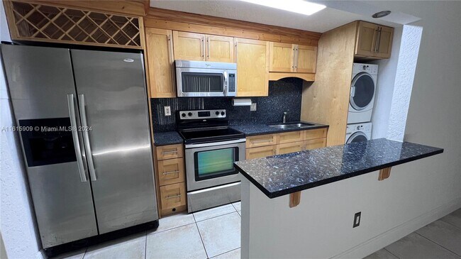 Foto del edificio - 4630 NW 79th Ave