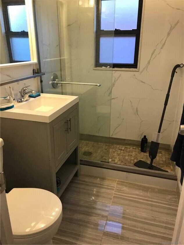 Foto principal - 15-67-67 150th St