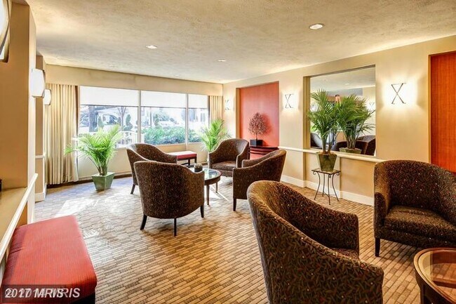 Foto del edificio - 1420 N St NW