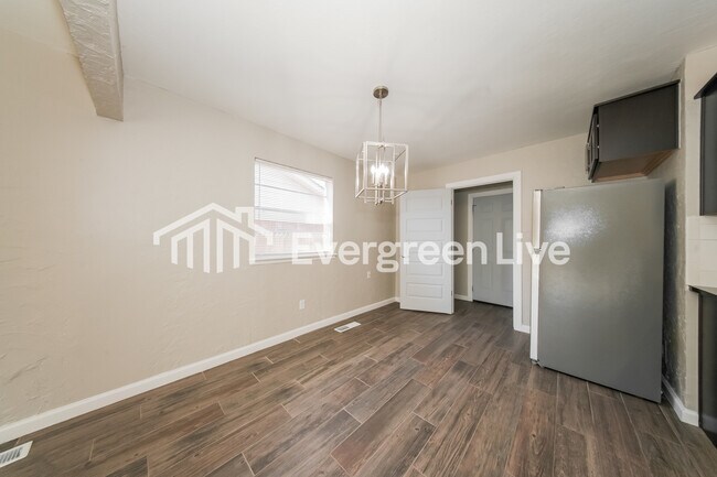 Foto del edificio - 8512 NW 86th St