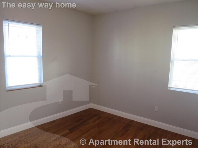 Foto del edificio - 360 Somerville Ave