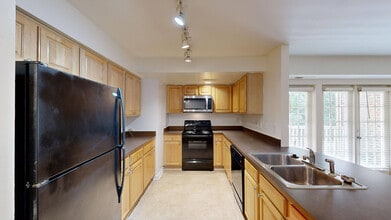 Interior Photo - Legacy at Mayland
