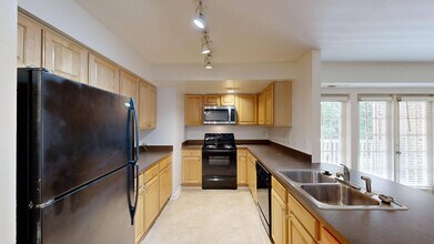 Interior Photo - Legacy at Mayland