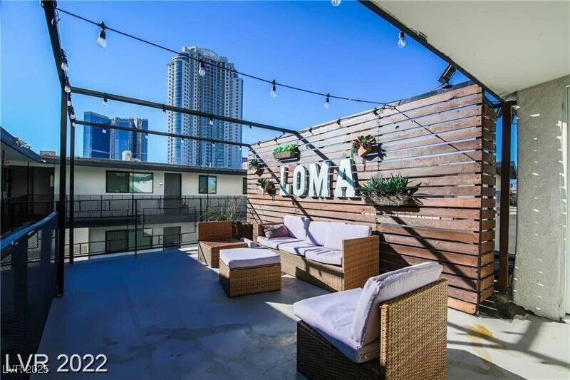 Foto del edificio - 2201 Fairfield Ave