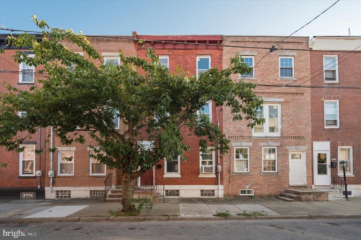 Primary Photo - 2026 Ellsworth St