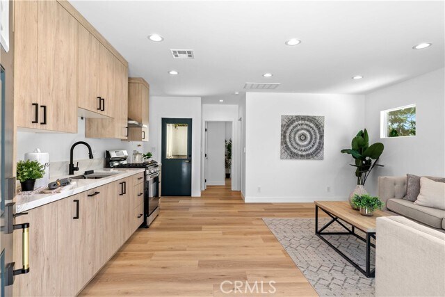 Foto del edificio - 7632 Kyle St