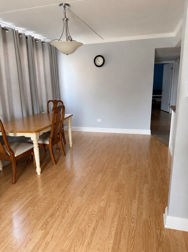 Foto del edificio - 9942 Shady Ln