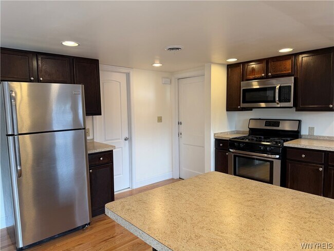 Foto del edificio - 35 N Ellicott St