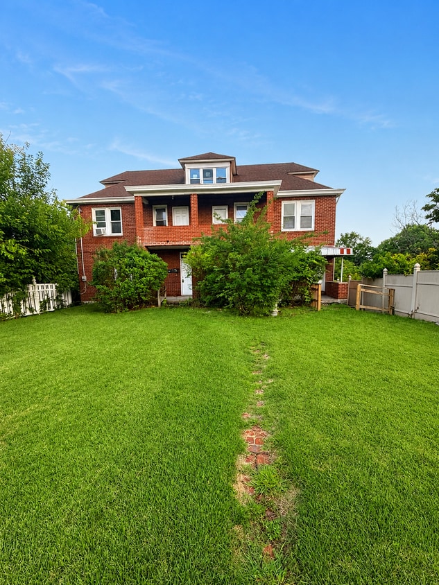 Photo - 1133 Maryland Ave (Duquesne, PA)