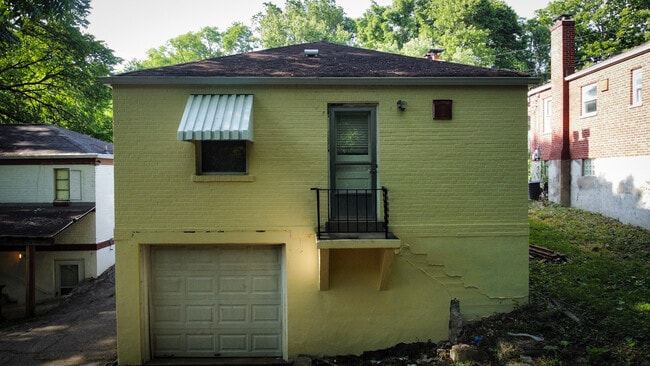 Building Photo - 3321 Freddie Dr
