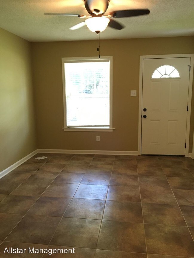 Building Photo - 3 br, 1 bath House - 2740 Shady Grove