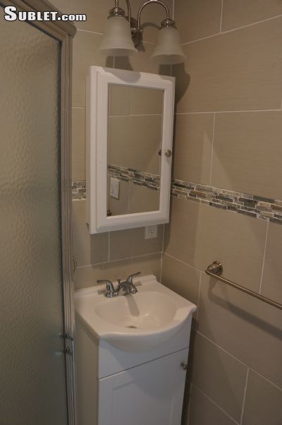 Foto del edificio - 753 Targee St