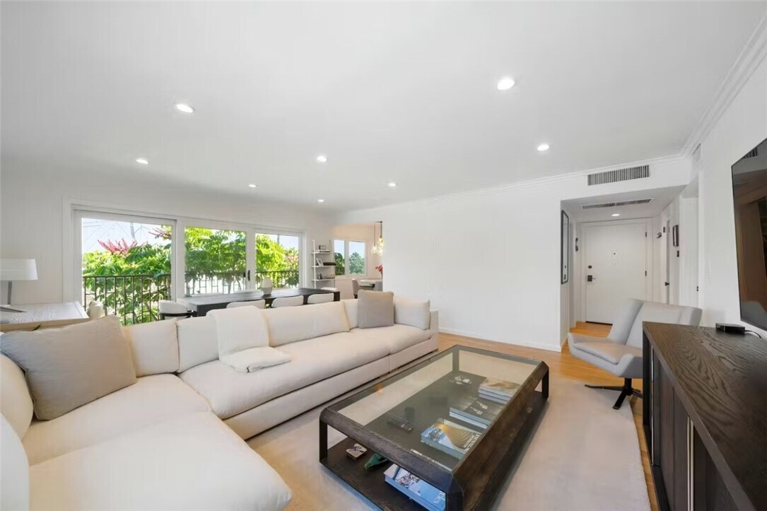 Foto principal - 3407 Huxley St
