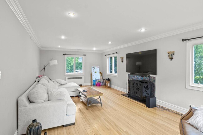 Foto del edificio - 41 Allenwood Rd