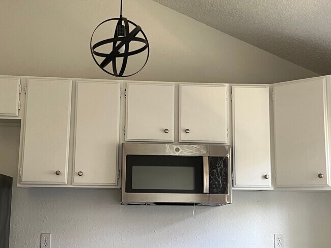 Foto del edificio - 1147 S Marshall St