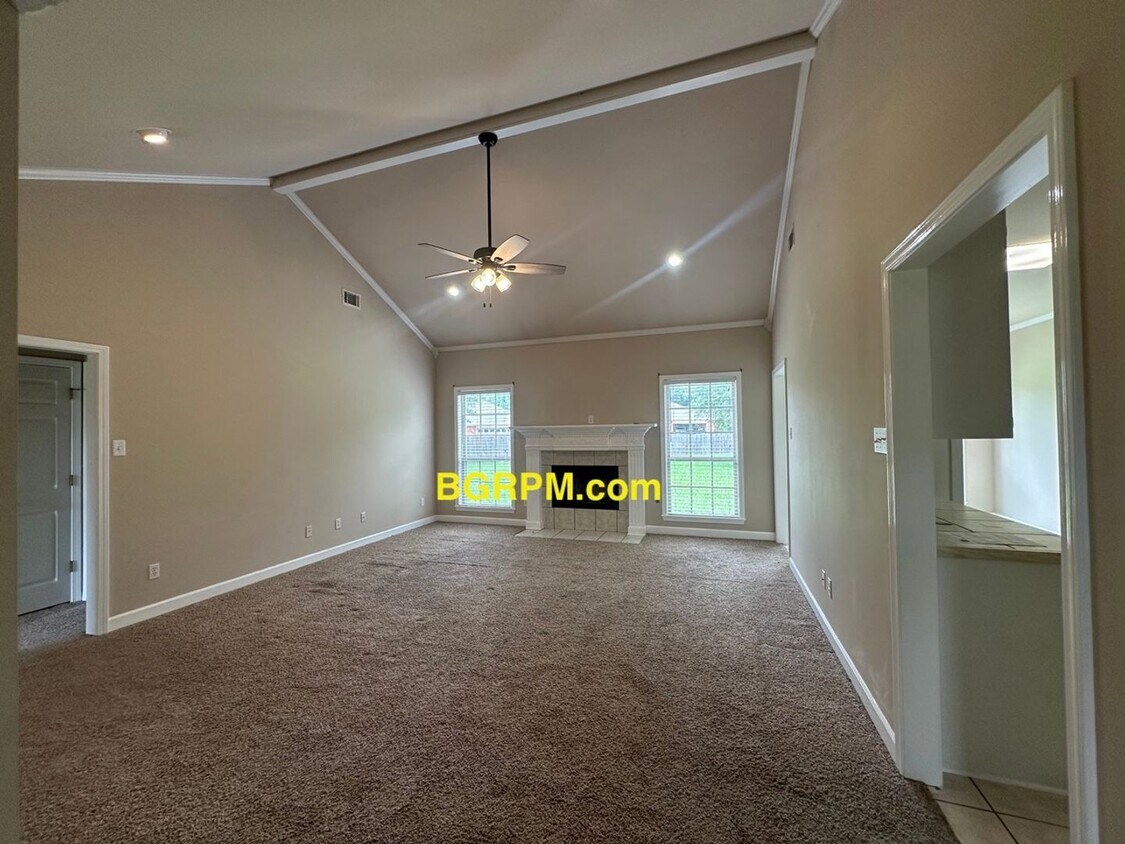 Foto principal - House for rent in Cabot!