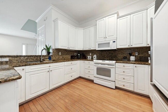 Photo - 1416 NE 4th Ct Townhome