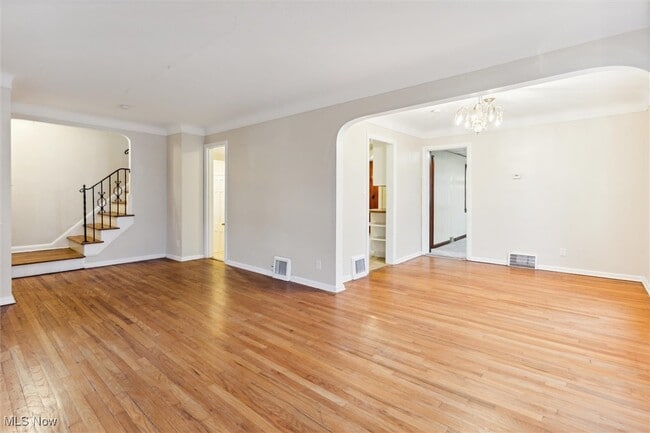 Building Photo - 3766 Warrendale Rd