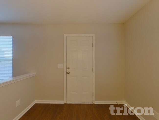 Foto del edificio - 10020 Portaferry Dr