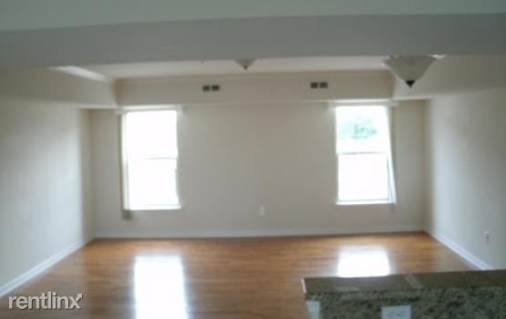Foto del edificio - 14102 Lakeside Blvd N