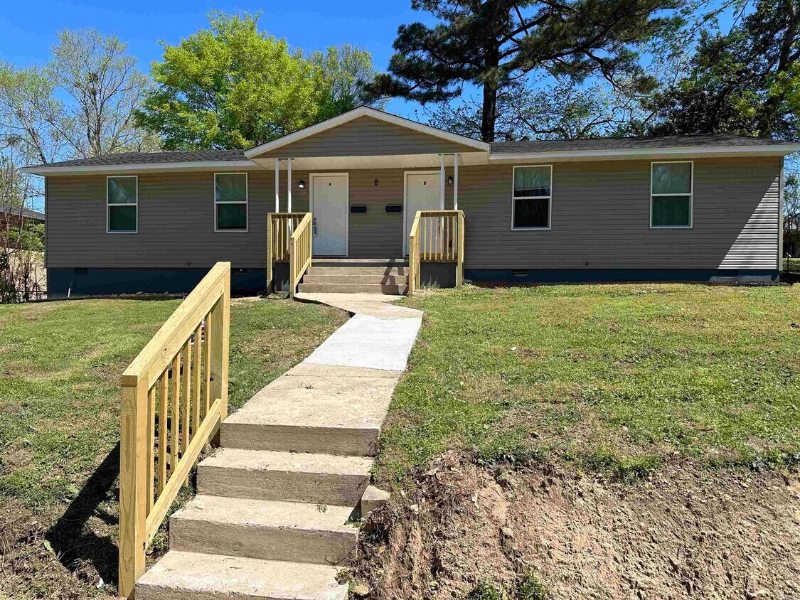 8 Hiland Pl, Benton, AR 72015 Townhome Rentals in Benton AR