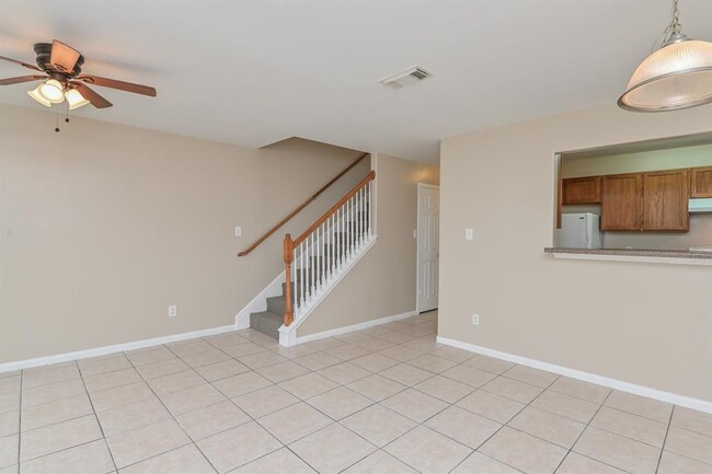 Building Photo - 3032 La Estancia Ln