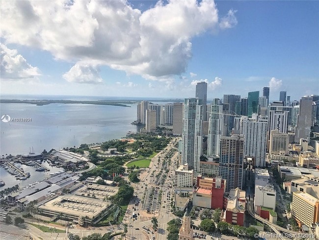 Building Photo - 888 Biscayne Blvd