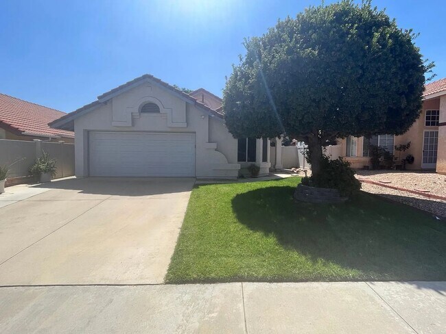 Foto del edificio - 27459 Prominence Rd